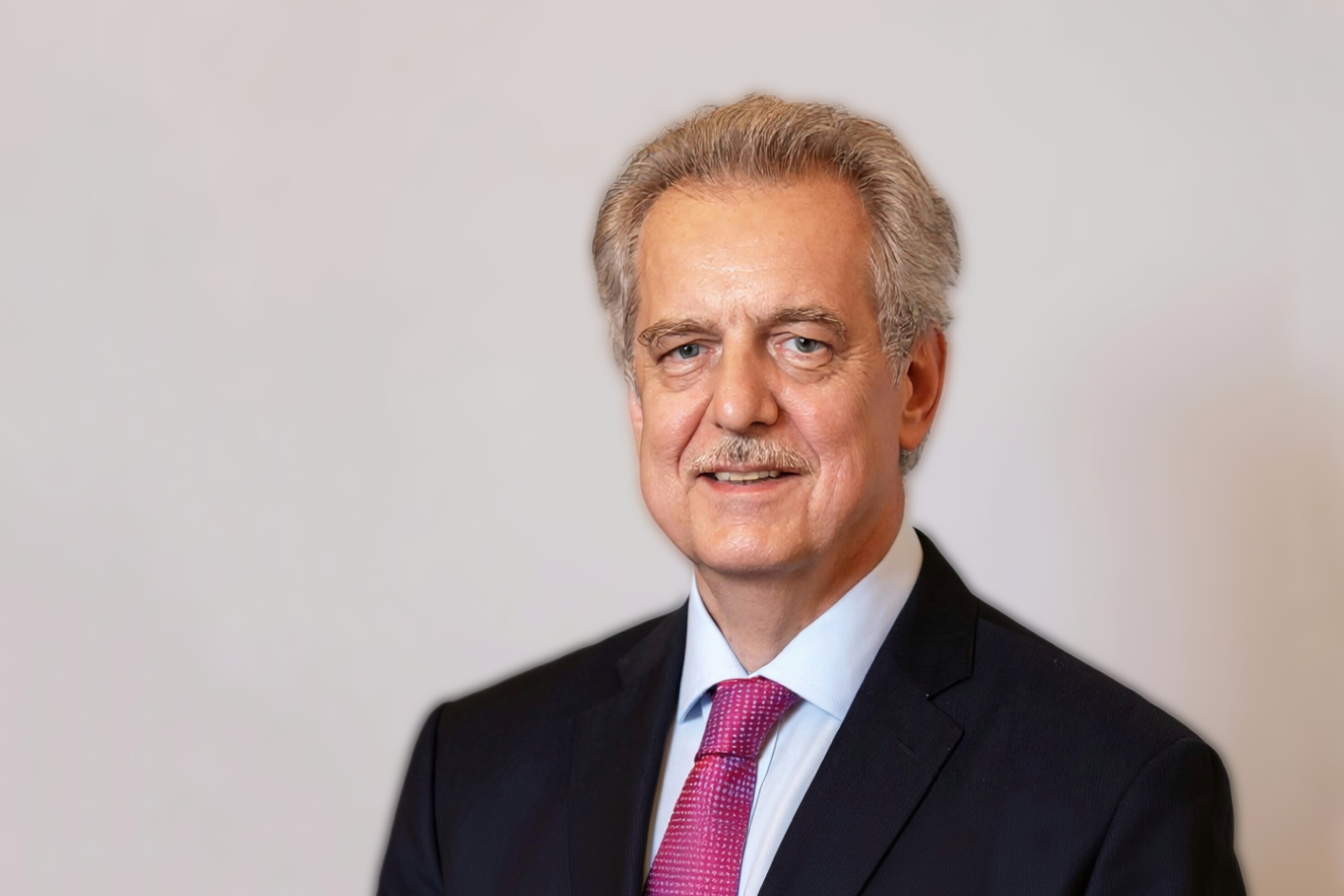 Евгений Григорьев направил приветствие организаторам и гостям выставки «Архитектура как искусство»