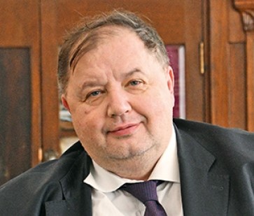 Dmitry Shvidkovsky